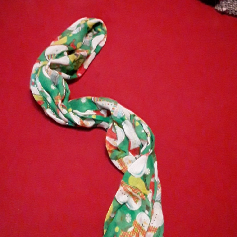 Scarf - Picture 4 of 4